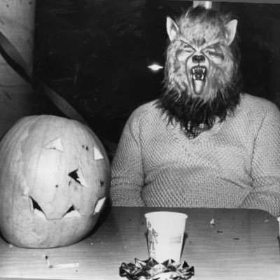 vrillains's profile picture. 