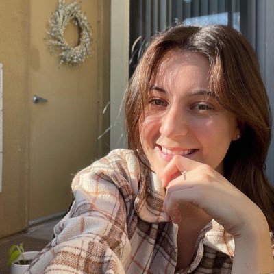 Valenti33558399's profile picture. I am a kind, sensual, romantic and sophisticated nature. I always prefer to move forward and learn new things. To be an uninteresting person