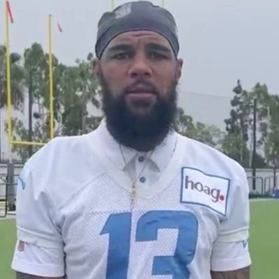 mynameloaf's profile picture. DHBC  Member-South LA
⚡⚡⚡⚡ p.s i made this account when i was like 14 i can't do anything about the name