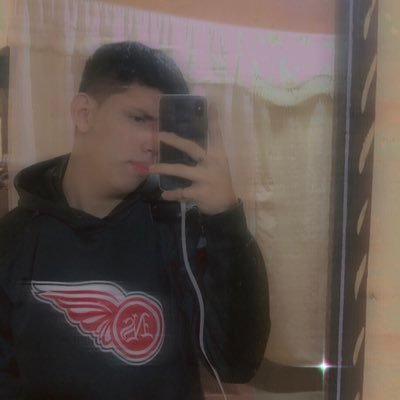 JustinA90097781's profile picture. 💔