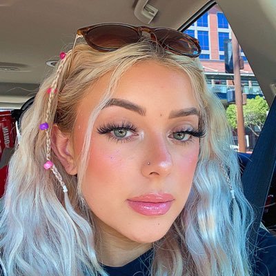 WhisperEvansXO's profile picture. College cheerleader gone wild 🙈  Come see more of me 🌶️⏬