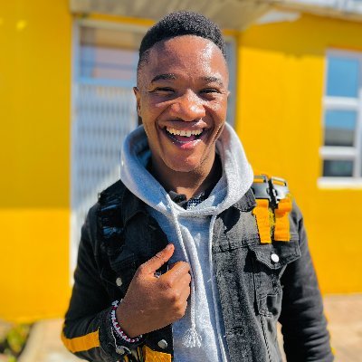 Vodacom NXT LVL ambassador ❤
Award winning Philanthropist 🖤
Qualified Broadcast Journalist 🎓
Public Relations student 👓
Story Teller🎬