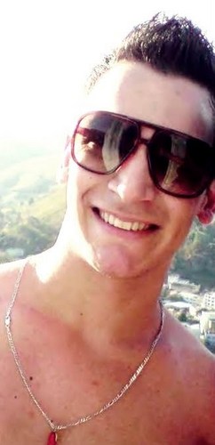 http://t.co/79b8I9Xr9H
sigam-me!