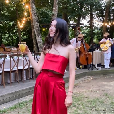 leylaayldzz's profile picture. 