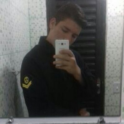 GzinnV's profile picture. 