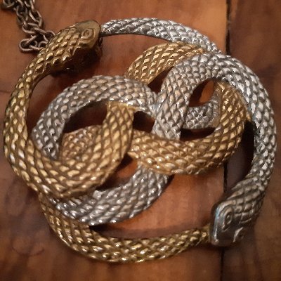 rogueEarth_grl's profile picture. NinaB's private account. 

Love, peace, kindness, Good Omens.
Also Sandman. 
Michael Sheen enthusiast.

18+: May occasionally like or RT adult content.