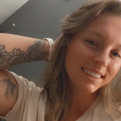 Kenzie00842150's profile picture. $10 for a reply and $15 for Snapchat. OF: https://t.co/0ppTBPAwux