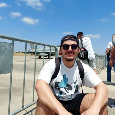 Sporting, F1, shitposts e ocasionalmente links do spotify