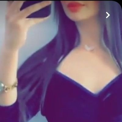 ゚✿。❥اربعينية في العشرين ゚✿。❥
.
لست بشاعره ولكن متذووقه للشعر وحروفه