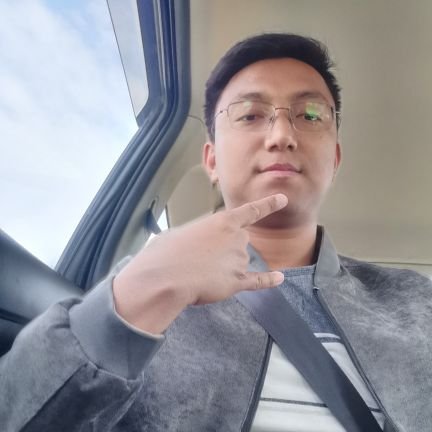 KHeincs's profile picture. I am java web developer.