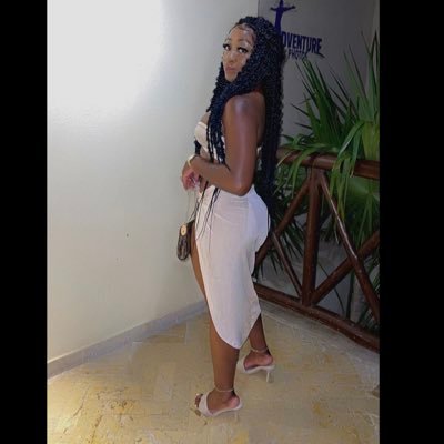 MemoirsOfMyLife's profile picture. ♑️