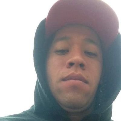 Skyludens1984's profile picture. A veces fútbol, a veces videojuegos, a veces libros, a veces música, a veces series y películas, a veces python, a veces gundam, a veces chela, a veces tacos...