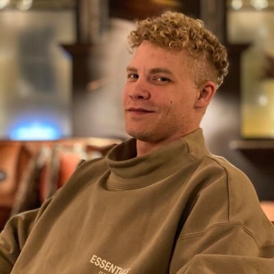 cur133's profile picture. 