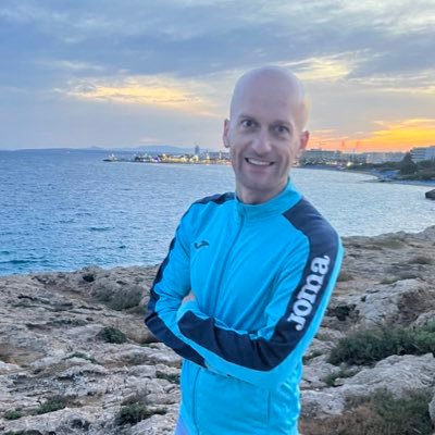 Odzież @JomaSport w Polsce - zapraszam 📱
Trener UEFA B ⚽
https://t.co/CyGV14zEGN 🌳