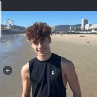 فحل وسيم فخم (@omar23434636967) 's Twitter Profile