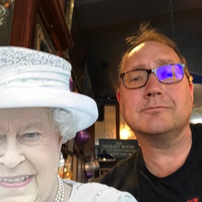 Long term Londoner with an Amsterdam heart. Loves music, history, politics, Italy, cats and cheese. Not super leftwing, certainly not rightwing. Rockie