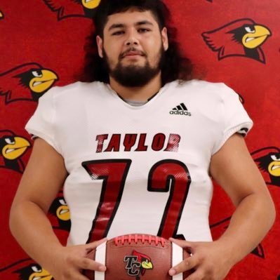 Ky•270•c/o 24• DL/OL•6’3•290•Taylor county HS,Ky• /gpa 2.3/ Email: Lorenzoalbertosoto@icloud.com