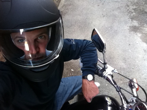 Jonny_Friendly's profile picture. Mgmt/tech consultant. Hockey team captain. Undiscouraged golfer. Black-diamond snowboarder. Aspiring guitarist. Amateur Chicago historian. Father and husband.