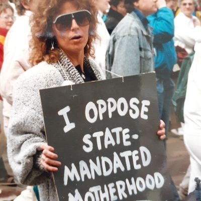 debgriffin2's profile picture. Old lady tired of old people running the country. Not remotely comfortable w/old OR young who think they know everything. VOTE BLUE!