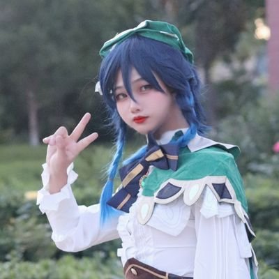 女装变态死肥宅大叔 喜欢玩cos和摄影
kig萌新选手 胆小好色 略微颜控 已经有对象了! 清水推主(?) 照片高p 要是看到有人拿我照片骗人请马上告诉我 是死肥宅 欢迎私聊 🚪88