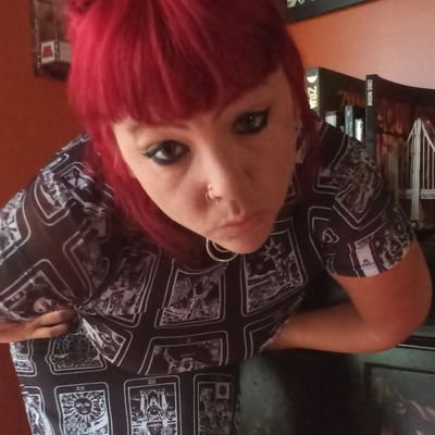 LilliesTarot's profile picture. https://t.co/gE4haHfeU9 for tarot readings and spiritual items. Also here at Mercari

https://t.co/cTgUAlVhvi