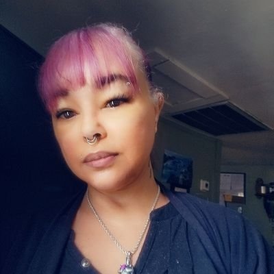 RosaMBrewer1's profile picture. Love love love @bretteldredge 💜💜💜
Do not ask for cash, money cards, or personal info