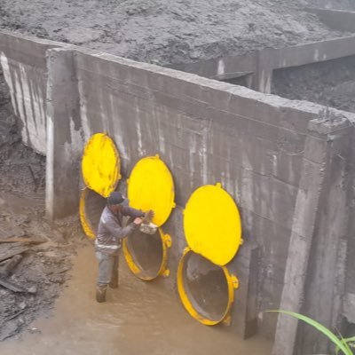 Obras civiles,pref. de concreto celular tuberías,casas prefabricadas 🎈POSTES TIPO ANI 2.0/2.5/3.0 despachos a todo el país.Chapaleta  de 12” 24”36” instaladas.