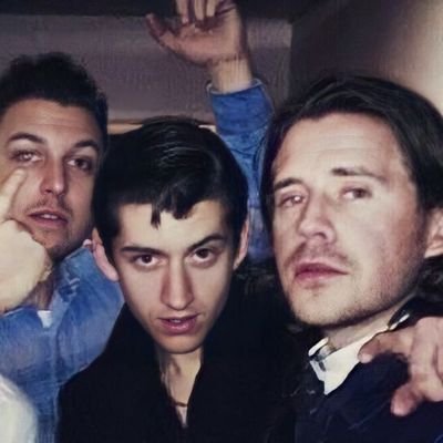 elllypse's profile picture. eu i o jungkook assistindo wotakoi