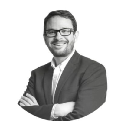 Cara A: consultor formación / FPE / FP / desarrollo del talento
Cara B: Coor. técnico formación en Fund. Cleardent / PGO / ICG
Bonus track: 👨👩👧👦 🐶