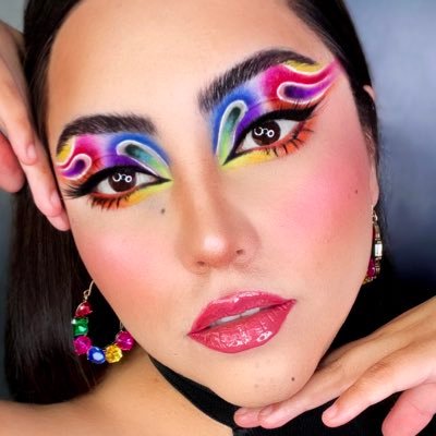 Makeuplover | Youtuber | BeautyVlogger