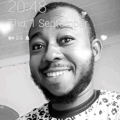 OyedeleSegun18's profile picture. 