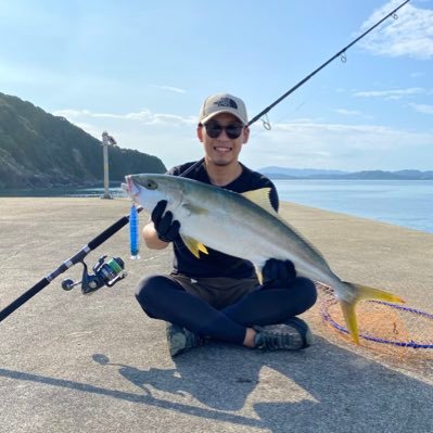 kaaai50328269's profile picture. #OT#釣り#ランドクルーザープラド ⛰️エギング・ロックショア・ロックフィッシュ・アジング 🚤テンヤ・タイラバ・ジギング