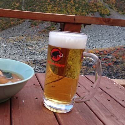 キャンプ大好き　ラーメン大好き。山が好き。バイク最近リードEXからADV160
フォローはご自由に。フォロバは基本いたしません。
フォローは実際にお逢いした方、または関係深そうなかた中心となります。