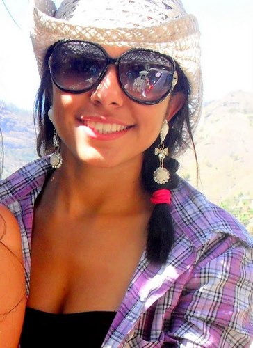 '' Cuide , cultive , queira o bem ... ô resto vêm ! ''  http://t.co/0GrC12PzMi