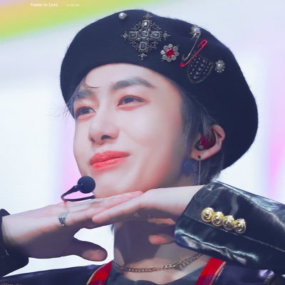 mondrawing's profile picture. 어느날 나에게 온 🐻🐶🐹🐸🐯🐱