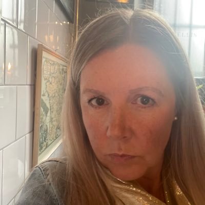 MumToSasAndBear's profile picture. 