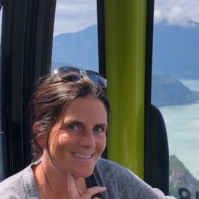 (she/her) Grade 2 educator and mom to 2 kids and a dog named Rosie!