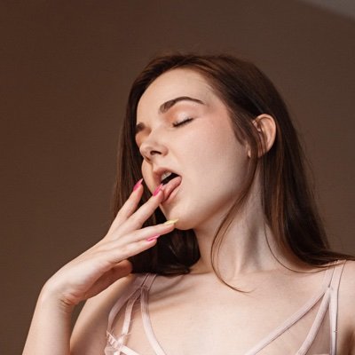 purr_simona's profile picture. Adult performer ✨ Bookings @julmodelsagency