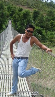 moktanboy's profile picture. student