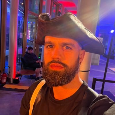 I handle (almost) everything related to Overwatch on FACEIT—feel free to DM me!