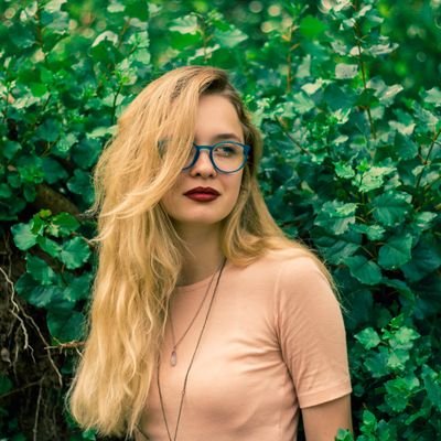 Hi, I am Anna
