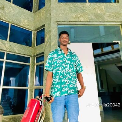 UzukwuUchechukw's profile picture. turn on notification 🔥