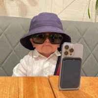 0xar8.lens"🦉""(💙,🧡)" (@pazhootanrash) 's Twitter Profile