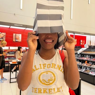 rukayat's profile picture. text me