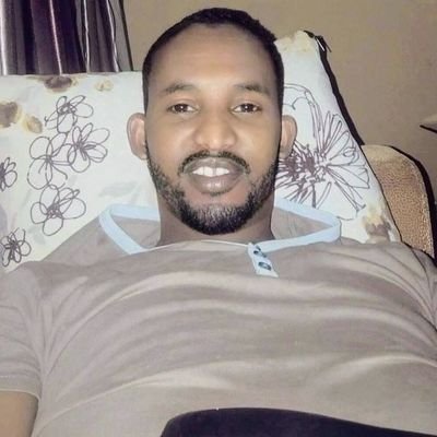 Alfasiihosni1's profile picture. never loose hope