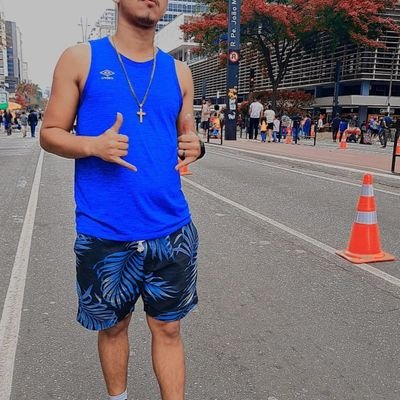 Mlk passivo, 28 anos.. sou de Santo André... curto muito sexo, curto no sigilo... com discrição... casados tbm são muito bem vindos..
Sigilo garante replay.