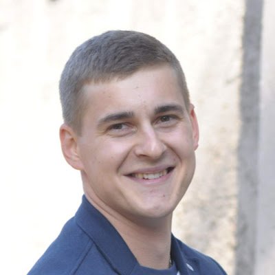 ShmyholS's profile picture. 