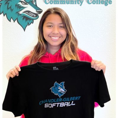 RHP class of 2022 looking to live out my dream of playing in college! currently at Seton Catholic Prep in Chandler AZ Insta handle @isabella_hernandez_the_oly