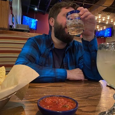 drlangly's profile picture. 😎