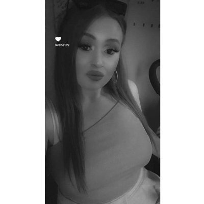 Chloee1919 Profile Picture